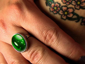 mood-ring-1535833-300