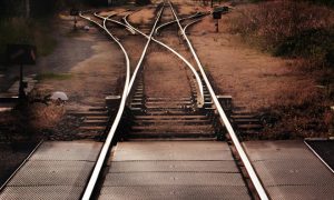 railroad-tracks-1161856-660x395